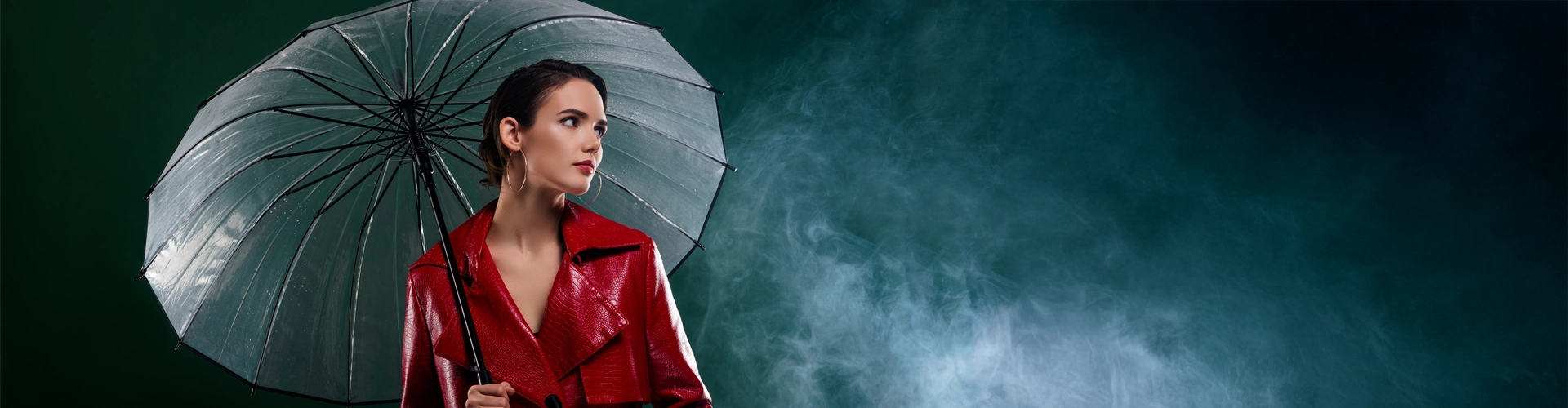 Fashion Forecasting: Predicting Trends and Staying Ahead of the Curve